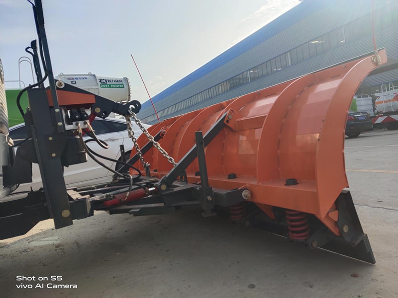 3米3避障除雪鏟